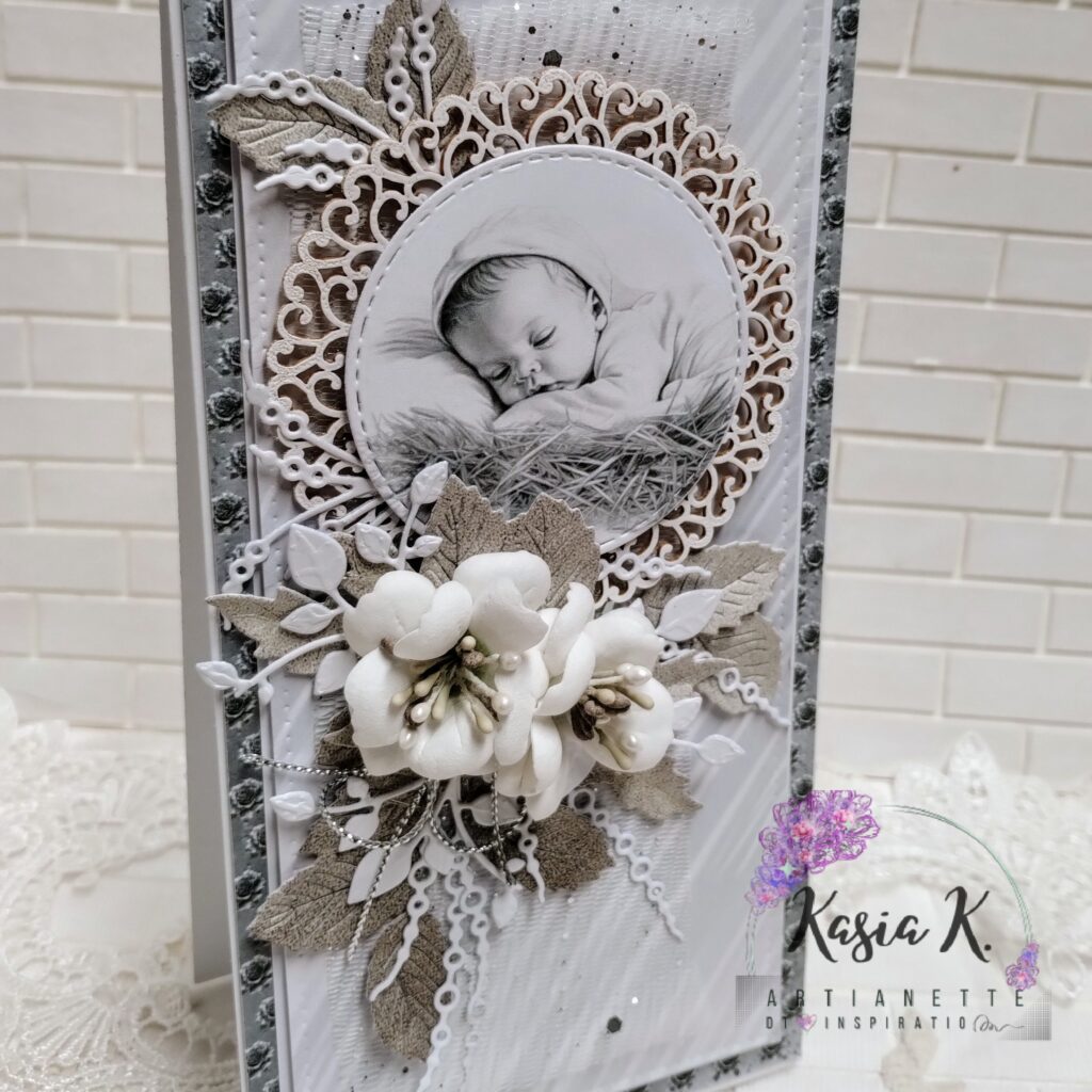 Kartka dla dziecka, kartka dla maluszka, kartka na chrzest, inspiracja DT Artianette Katarzyna Klakla scrapbooking, kolekcja Silver Glamour Mini Collection A4, dodatki do wycinania digi na sianku A4