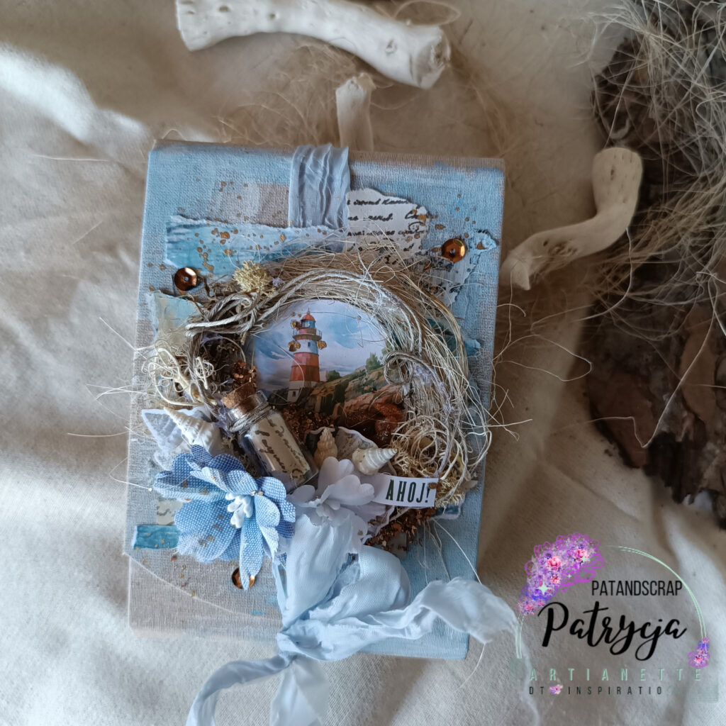 Mini album w morskim klimacie